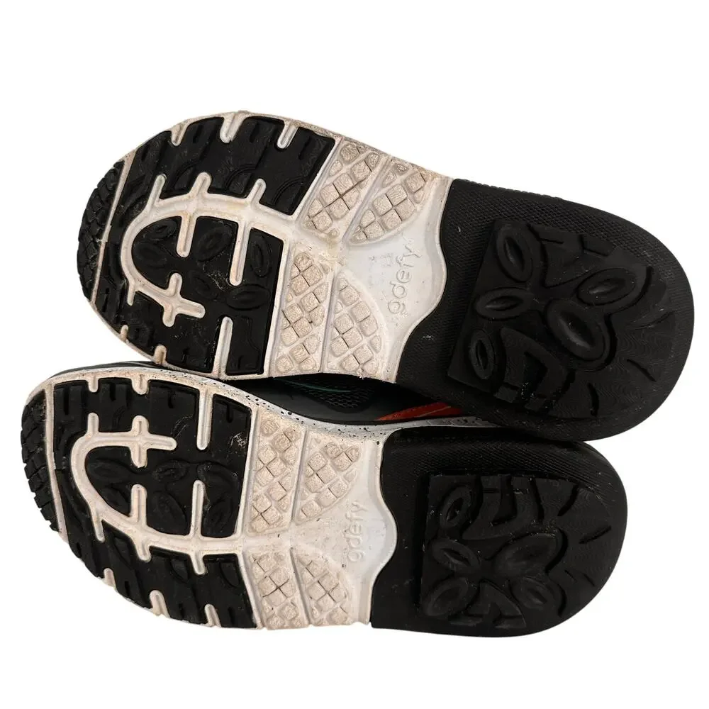 GDEFY Women's Gravity Defyer Mighty Walk Athletic Shoes Size 9